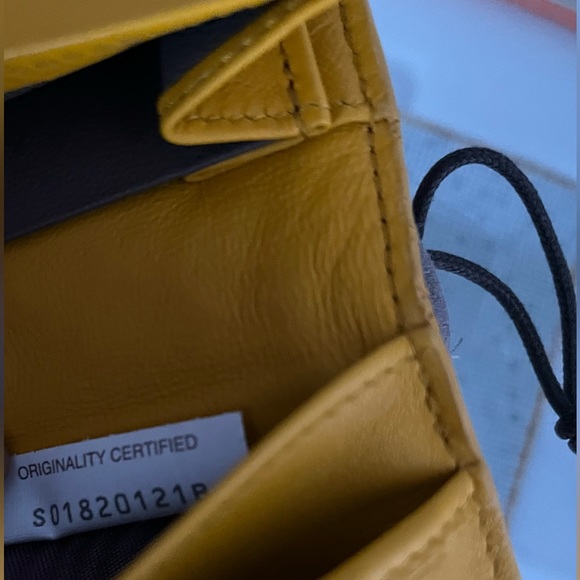Bottega Veneta Yellow Intrecciato Leather Flap Continental Wallet - Picture 11 of 13